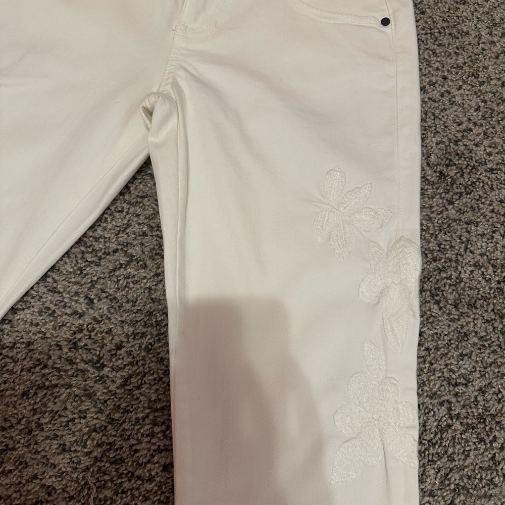 CAbi White Slim Boyfriend Jeans